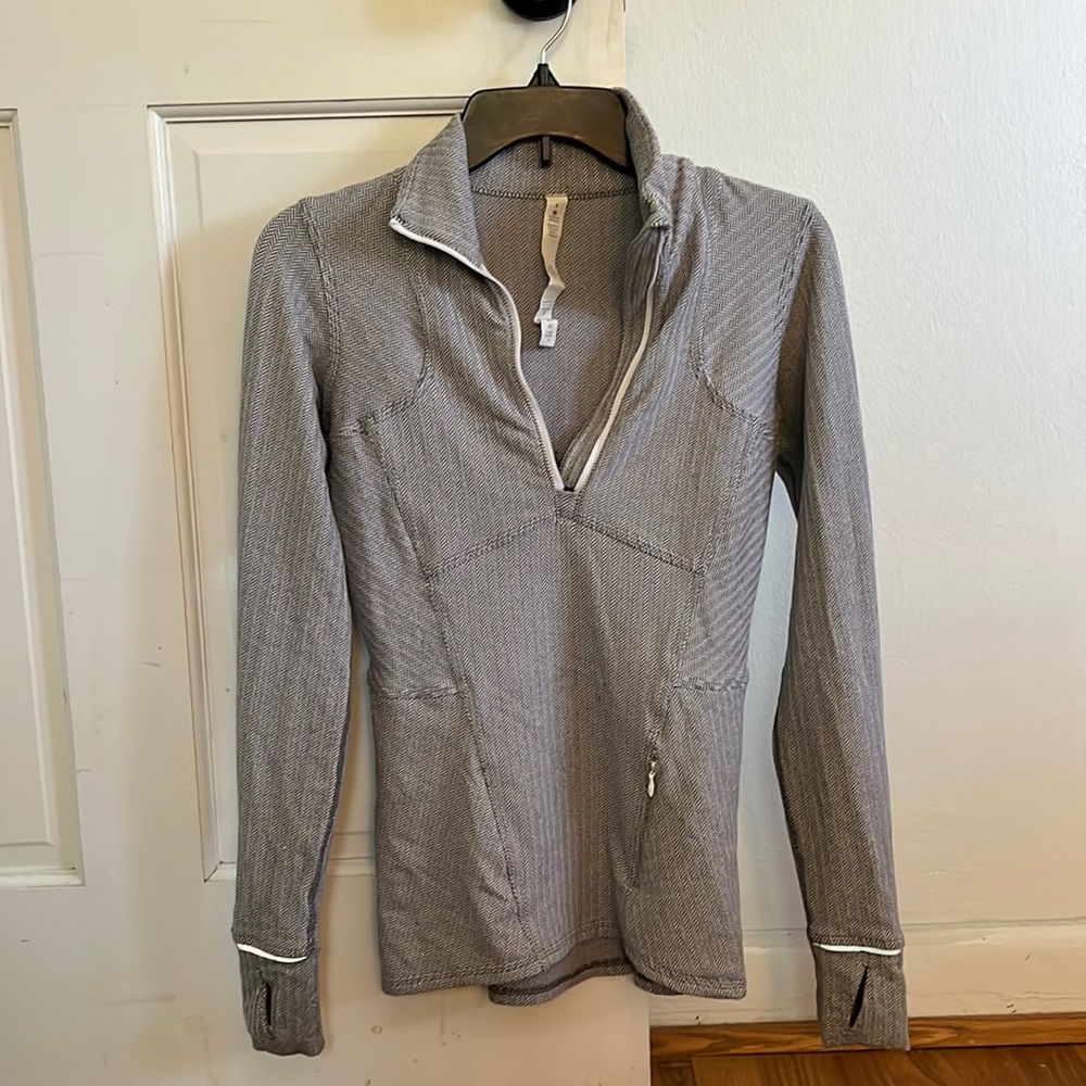 Lululemon Grey 1/4 Zip Pullover